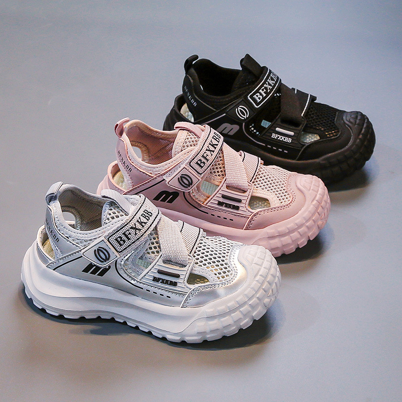 儿童运动纯色时尚透气单网鞋2026年春夏季新款跑步鞋男女运动童鞋