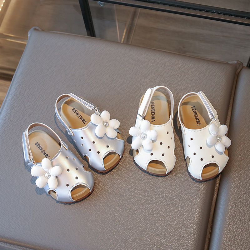 20265新款女童凉鞋镂空透气公主鞋太阳花宝宝凉鞋包头舒适时尚凉鞋