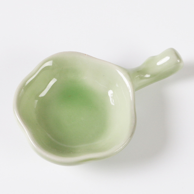 砚台墨碟小砚台陶瓷墨盘书法墨蝶多功能陶瓷碟毛笔架笔洗笔搁笔舔学生用多功能毛笔搁笔台放笔托文房四宝陶瓷墨碟-清新绿