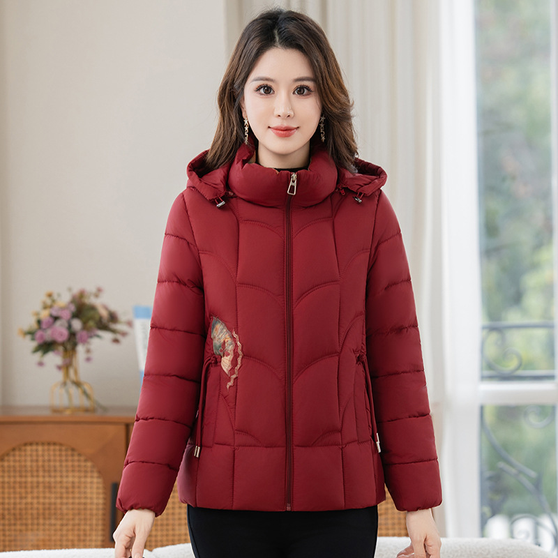 年女装新款妈妈棉衣外套中老年女士休闲短款棉服冬款40岁连帽