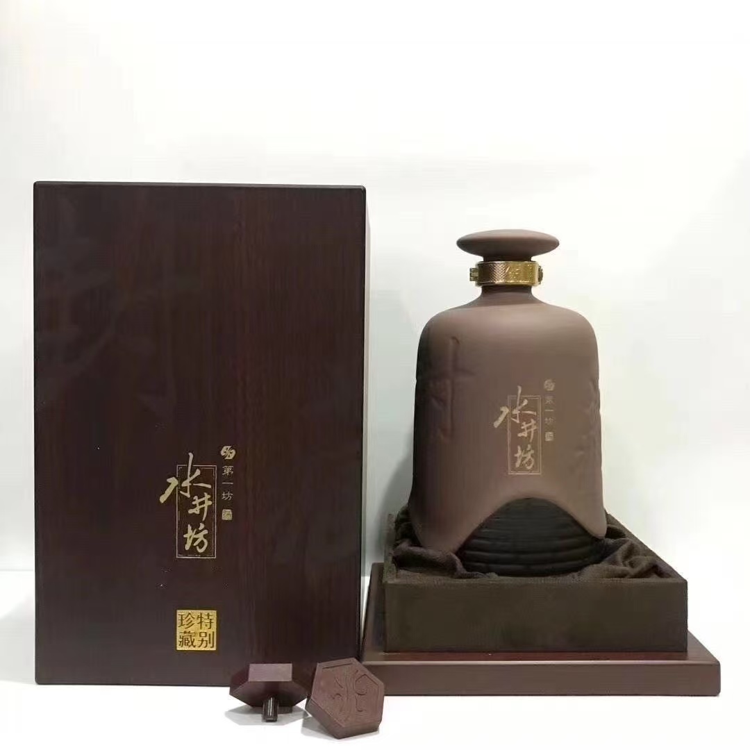 水井坊封藏原浆酒1.5L3斤大坛装61度浓香型限带刻字