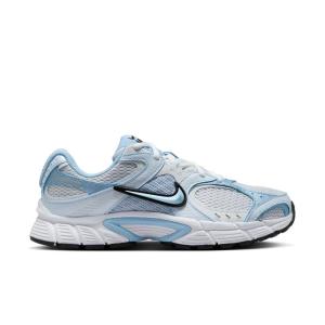 耐克(NIKE)女款轻量缓震透气跑鞋低帮运动休闲鞋 lace-up设计合成