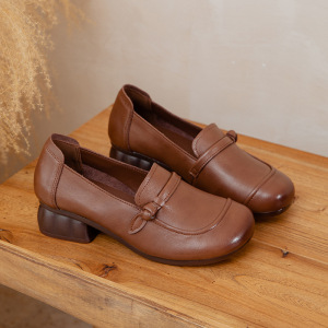 秋季新款复古真皮粗跟真皮妈妈鞋圆头舒适一脚蹬浅口女士单鞋