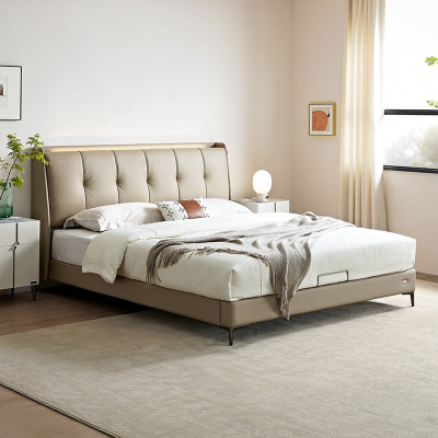 全友家居现代简约真皮床卧室软包大床充电置物夜灯多功能皮床