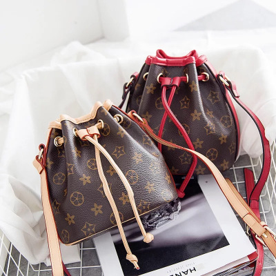 蒂兰仕女包2021新款包包女包BL-002迷你水桶包女士斜挎包女士单肩包女复古小挎包包潮流酷炫水桶包背包旅行包