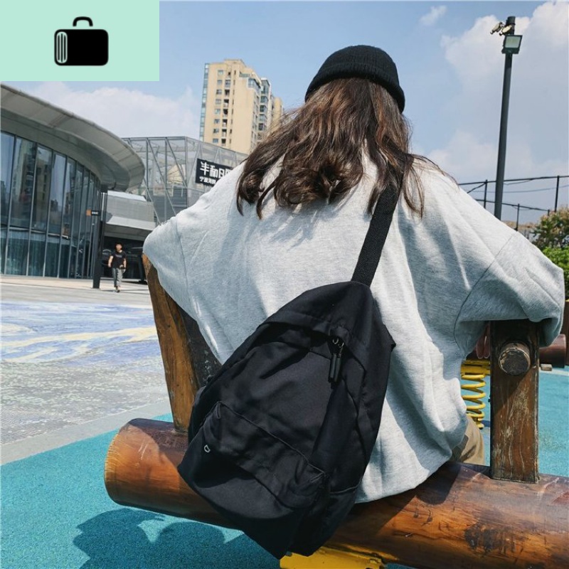 小众设计/黑色大容量斜挎包女网红慵懒风潮搭帅气斜挎包男百搭insNEW LAKE 黑色