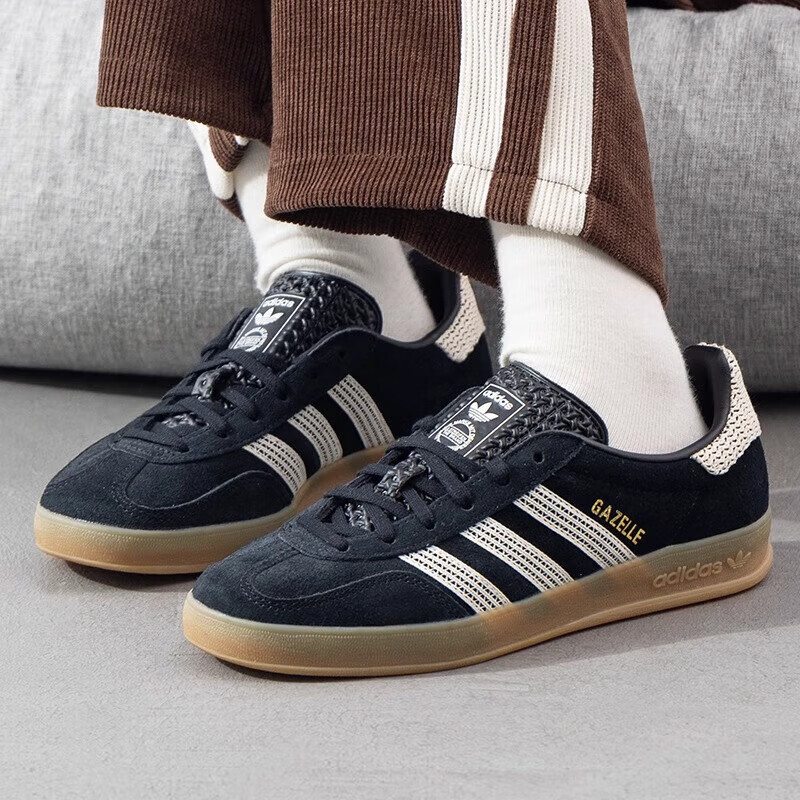 阿迪达斯(adidas)三叶草休闲鞋女鞋新款运动鞋GAZELLE复古防滑轻便板鞋JI2755 ZP