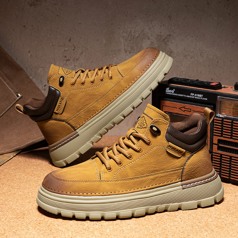 冬季新款马丁靴英伦风皮鞋复古男鞋百搭高帮厚底防滑工装靴休闲鞋