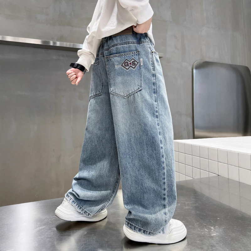 男童牛仔裤春秋新款2026中大童痞帅宽松直筒阔腿长裤儿童裤子春装