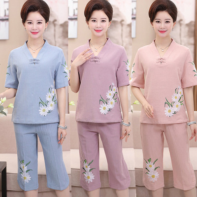 中老年女装妈妈装夏季棉麻套装中年女夏装女40-50岁2018夏新款中年女装短袖上衣老人衣服绣花T恤九分裤奶奶装两件套