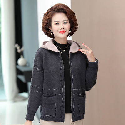 七斓中老年女装毛呢外套妈妈装2020新款秋装大码上衣纯色中年女50岁60毛呢外套