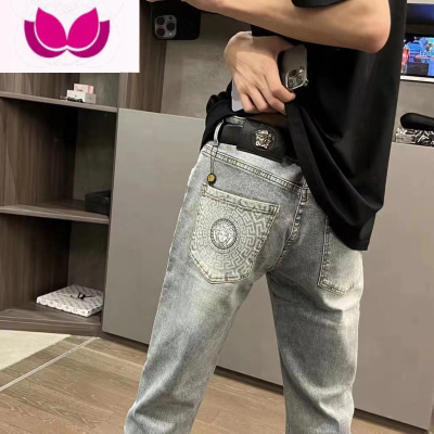 七斓2023年秋季新款印花牛仔裤男网红潮牌修身百搭学生九分休闲长裤子