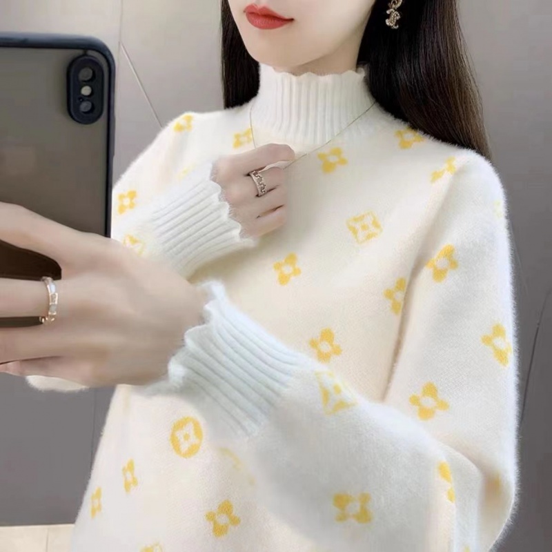 加厚半高领女士秋冬季新款学院风宽松洋气针织打底衫毛衣
