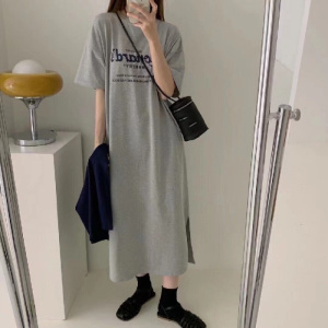 韩国大码T恤女装夏季宽松短袖T恤女中长款过膝连衣裙子休闲打底衫