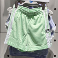 阿迪达斯女裤新款运动裤宽松透气休闲跑步训练短裤 IP0719 D