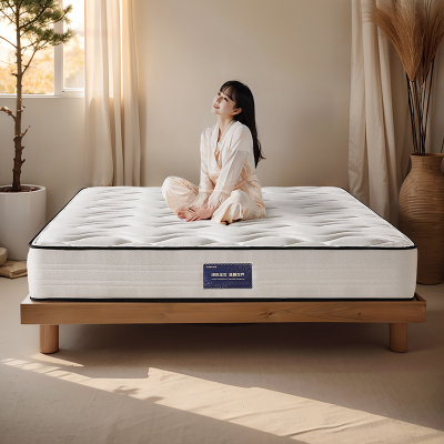 全友家居床垫高纯度乳胶弹簧防螨抑菌竹炭海绵床垫软硬两用床垫