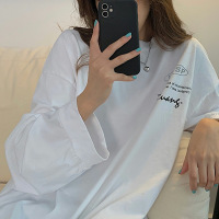 白色圆领长袖T恤女装新款设计感前后印花洋气复古chic宽松女上衣
