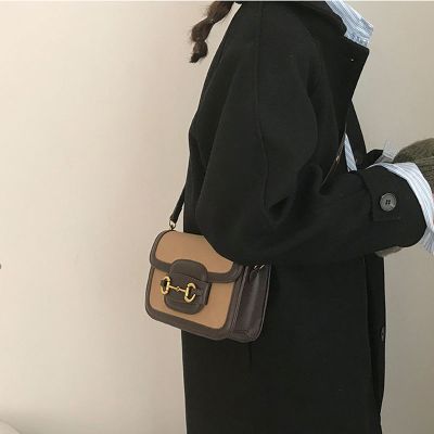 斜挎包豆腐包女2021新款潮网红复古小方包小众设计单肩手提包莎丞