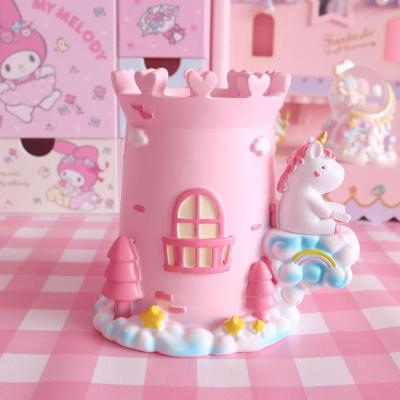 可爱独角兽笔筒ins少女心儿童时尚创意卡通博主收纳盒桌面文具三维工匠城堡粉笔筒礼盒礼品袋干花灯贺卡