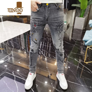 YANXU高端烫钻牛仔裤男潮牌弹力修身小脚裤夏季薄款休闲裤子印花男裤