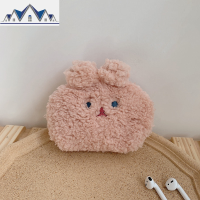 少女心放映室 可爱羊羔绒迷你化妆包 口红粉饼收纳包手拿包零钱包 三维工匠