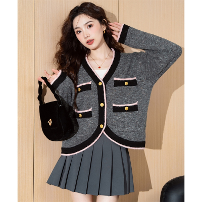 [清仓1折价66.9元,不叠加优惠券]唐狮小香风撞色边设计V领开衫女新款冬季灰色韩系毛衣外套qd