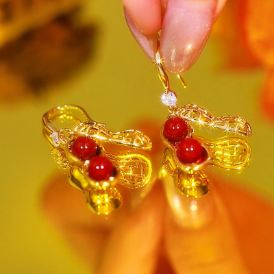 好事花生红色猫眼石耳扣2025年新款潮气质百搭秋冬设计感耳环耳饰送女朋友老婆情人节七夕生日礼物