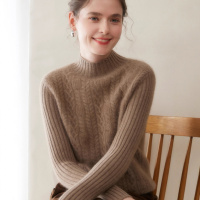 秋冬新款时尚加厚半高领羊绒衫女套头毛衣绞花纯色针织打底衫