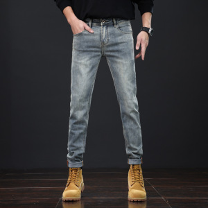 春秋男牛仔裤小脚修身铅笔裤男士新款轻奢时尚弹力男生长裤子