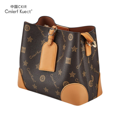 Cmierf Kuect(中国CKIR)时尚大容量通勤水桶包CKIR-1620 深棕色