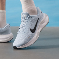 耐克(NIKE)男鞋跑步鞋新款JOURNEY RUN网面透气轻便缓震耐磨运动鞋FN0228-404 ZP