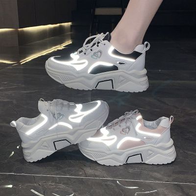 厚底老爹鞋女春秋新款透气运动鞋休闲百搭跑步鞋子女韩版学生臻依缘