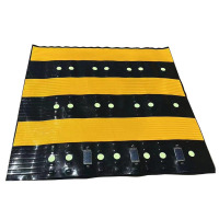 宝富睿光电 BFL2036 12X3W 12V 3000K IP65 防外破太阳能警示灯(计量单位:盏)黄黑色