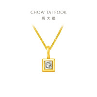 周大福小冰块足金黄金镶钻公主方钻石吊坠女ERU44礼物