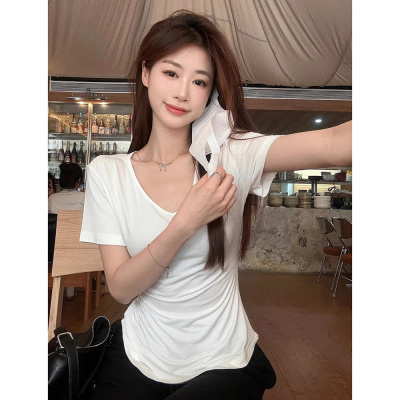 辣妹V领短袖T恤女2025夏季新款韩系chic纯色修身显瘦掐腰正肩上衣