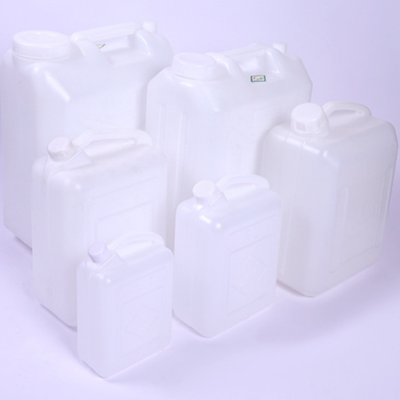 苏宁宜品耐用塑料收纳箱大容量防水防潮轻巧易搬设计时尚居家好帮手