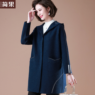 语娄妈妈春装洋气中长款呢子上衣新款大码中老年女装秋冬时尚风衣外套2021大码女装