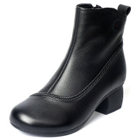 头层牛皮拼接休闲复古软底短靴民族25冬百搭皮靴中跟女靴妈妈单靴