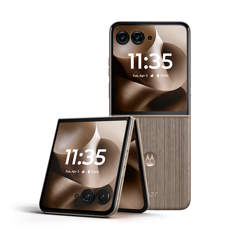 摩托罗拉 联想moto razr 60 Ultra AI元启版 4英寸大外屏 第六代折叠屏 30W无线充 5000万超广角 湿手触控 16GB+256GB 流金椴木