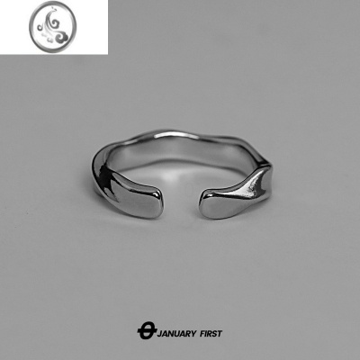 JiMi简约莫比乌斯环戒指男潮高级感食指女情侣对戒小众设计钛钢不掉色