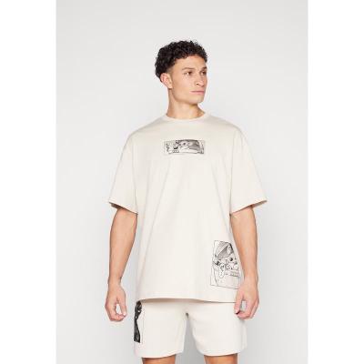 Adidas男士宽松版印花运动T恤 舒适训练健身休闲款