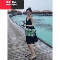 YIBUSHENG海南三亚沙滩裙休闲吊带连衣裙宽松春遮肚减龄海边度假小黑裙女