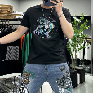 高质感新款男士抖音短袖T恤夏季修身美人头烫钻印花雷射半袖潮i