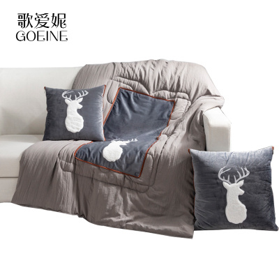 歌爱妮家纺2020抱枕被子汽车办公室两用多功能午睡空调毯车载车内卡通靠垫枕头毯