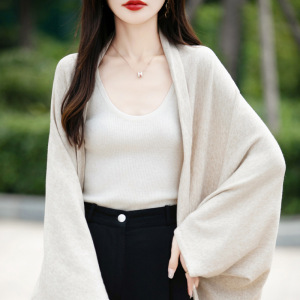 长袖针织衫毛衣女春秋季新款高级感简约宽松开衫外套气质上衣