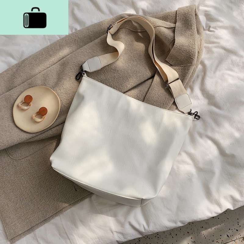 单肩包女包夏天大容量包包2020新款潮百搭大学生上课包斜挎托特包NEW LAKE 白色女士单肩包