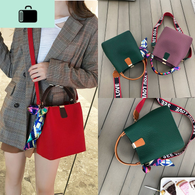 女包包2020新款潮韩版百搭时尚休闲斜挎手提包ins超火水桶单肩包NEW LAKE女斜挎包