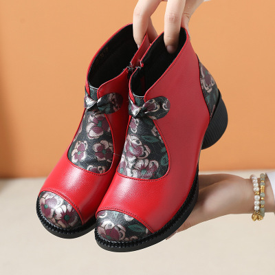 民族风女鞋新款冬季妈妈加绒保暖棉鞋拼印花粗跟软底短靴