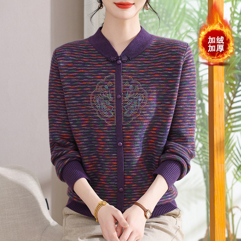 年条纹款中老年女装针织衫上衣时尚加绒款妈妈装毛衣保暖小衫