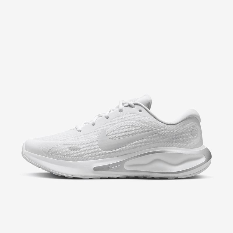 耐克(NIKE)女款跑步鞋舒适缓震透气网面训练鞋户外运动鞋